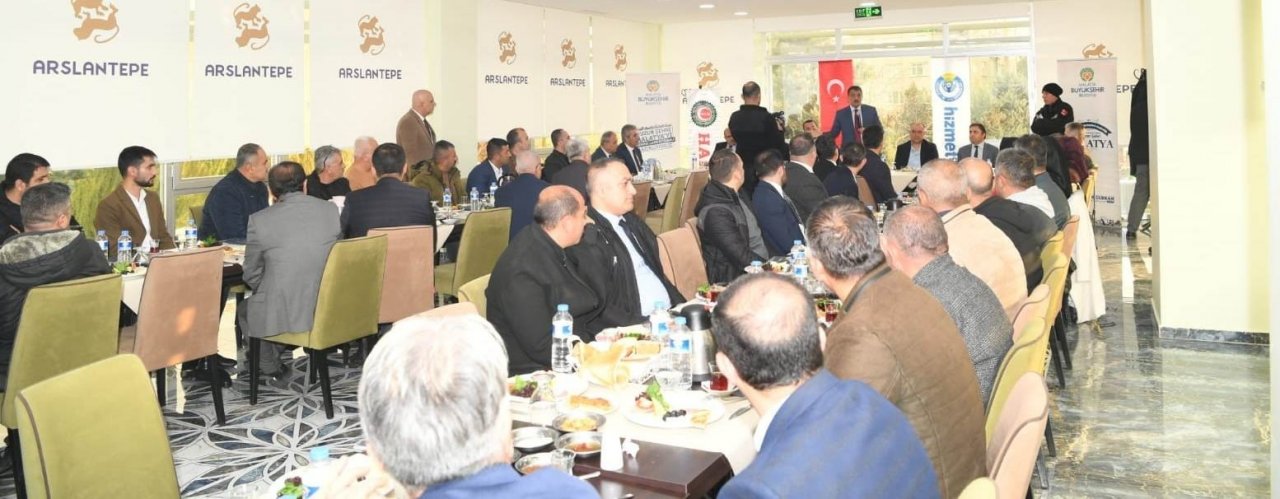 Gürkan, sendika temsilcileriyle bir araya geldi