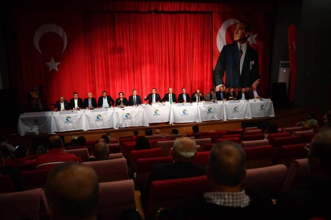 Başkan Çetin: "Sosyal belediyecilikte duayen olarak anılmak istiyorum"