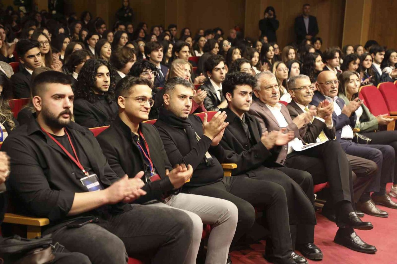 Karalar: "Seçimlerde mutlaka oy kullanın"