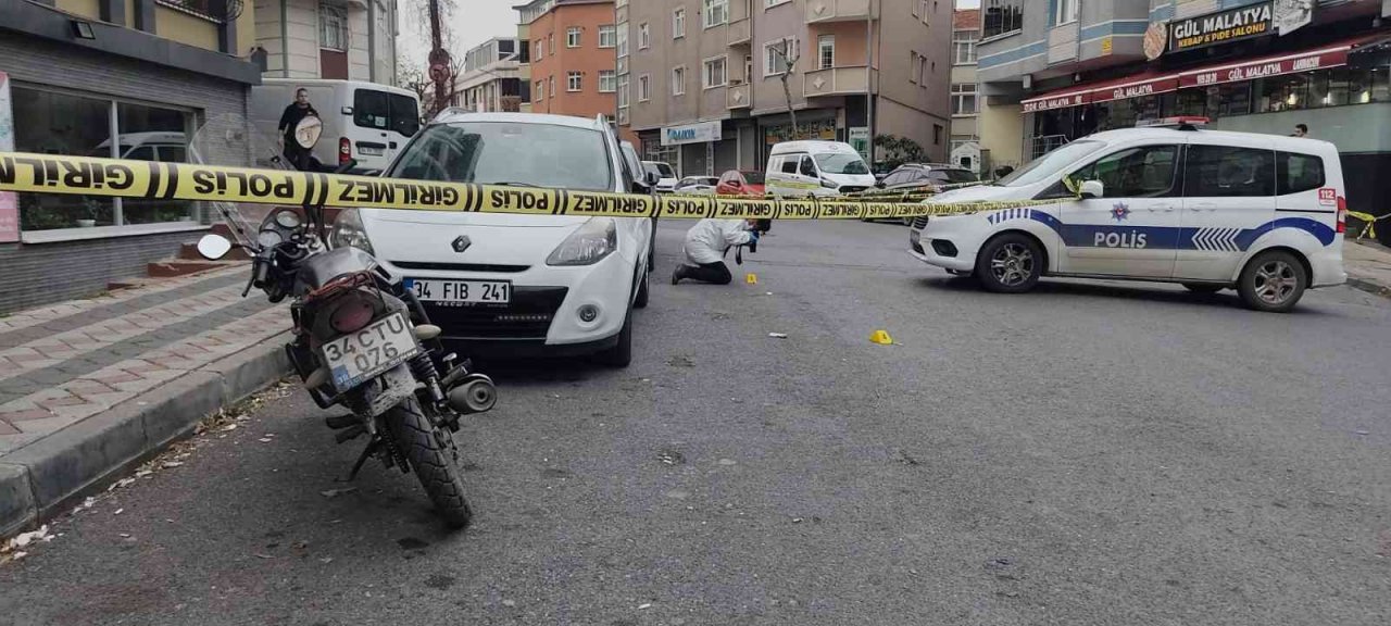 Arkadaşı tarafından aracında vurularak öldürüldü