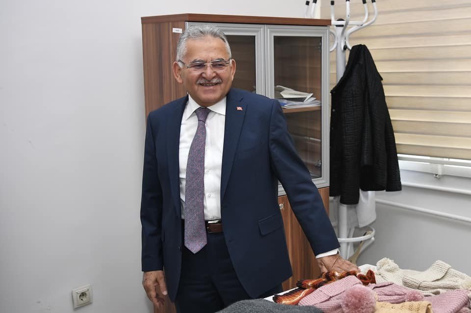 Büyükkılıç, KAYMEK Göz Nuru Tesisleri’nde kursiyerlerle buluştu