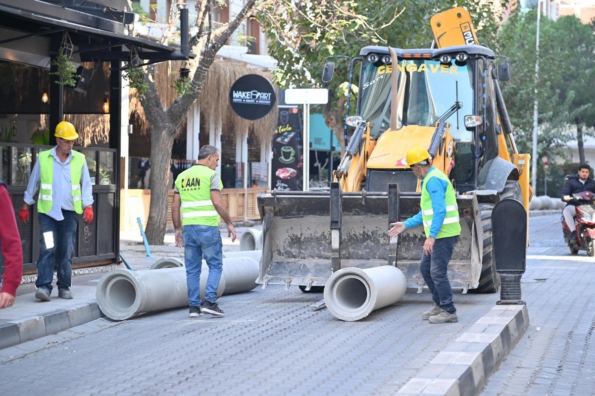 Avni Gemicioğlu Caddesi’nde altyapı çalışması tamamlandı