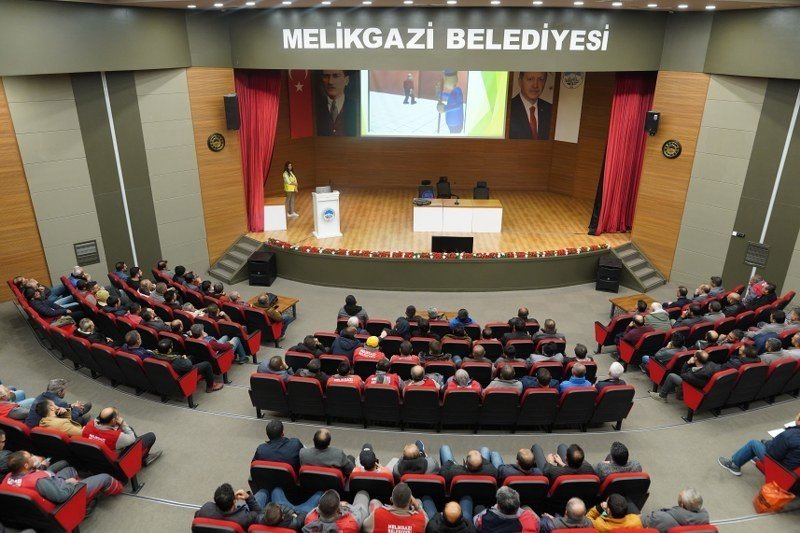 Melikgazi personeline İş Sağlığı Ve Güvenliği eğitimi