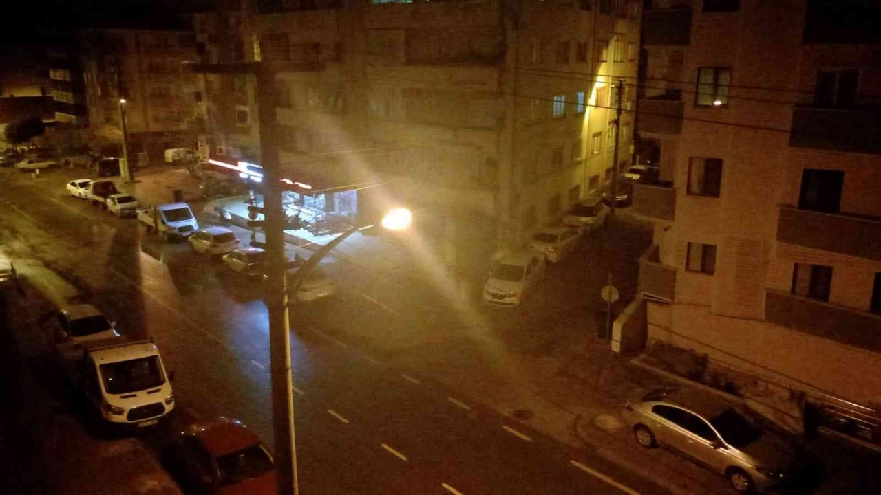 Muğla 3.9 büyüklüğünde deprem