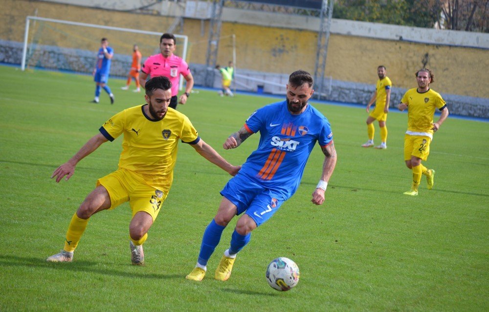TFF 2. Lig: İskenderunspor: 1 - Bucaspor 1928: 2