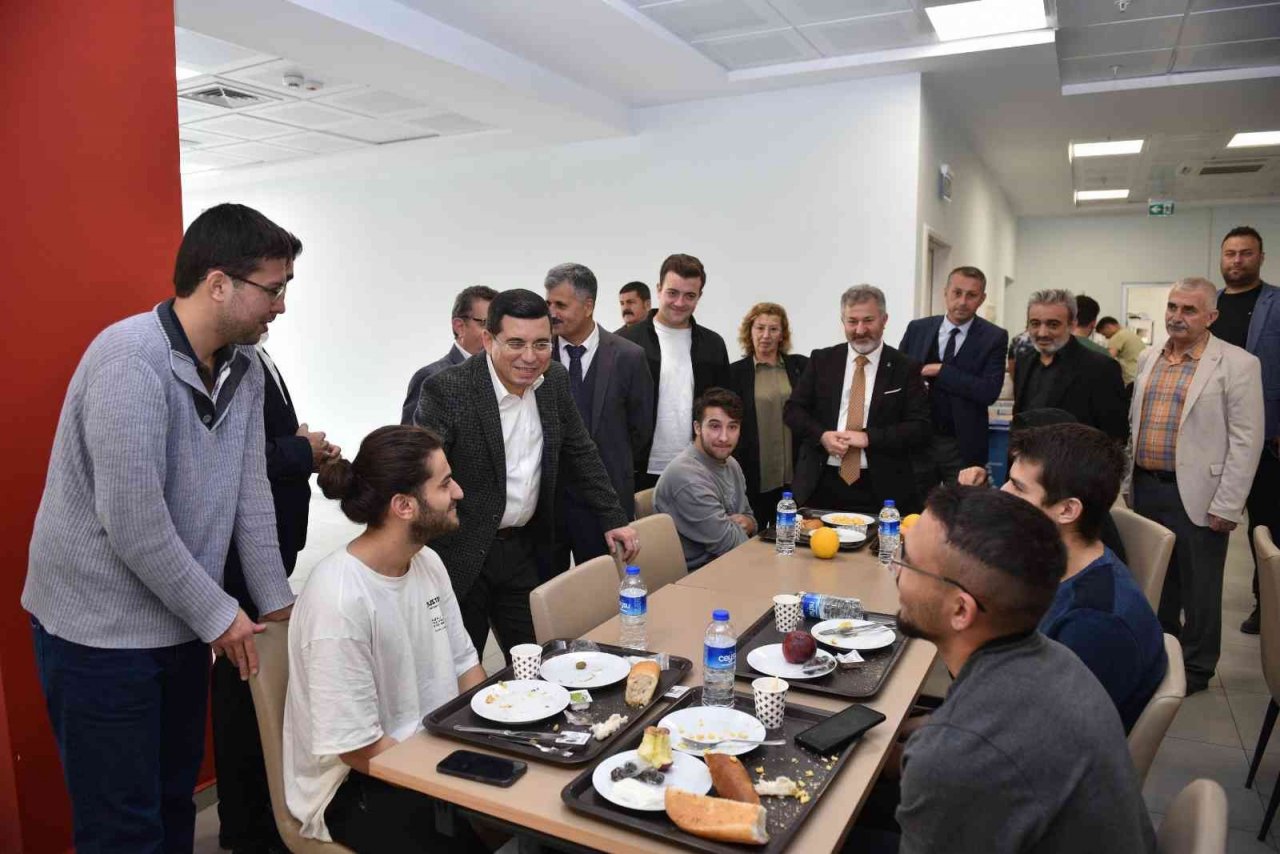 Özel öğrencilerden büyük başarı