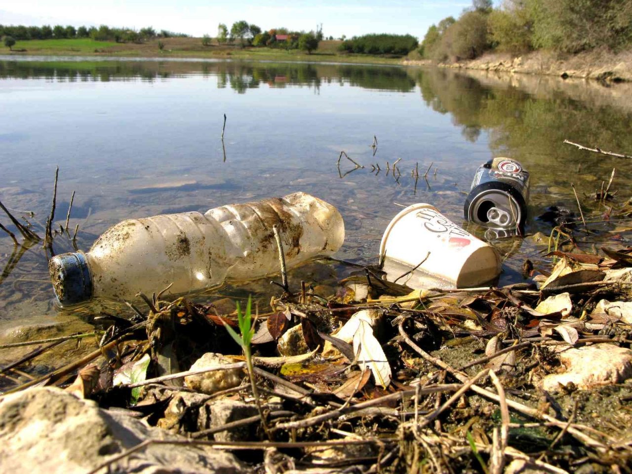 Yenişehir’de çevreyi kirletenlere tepki