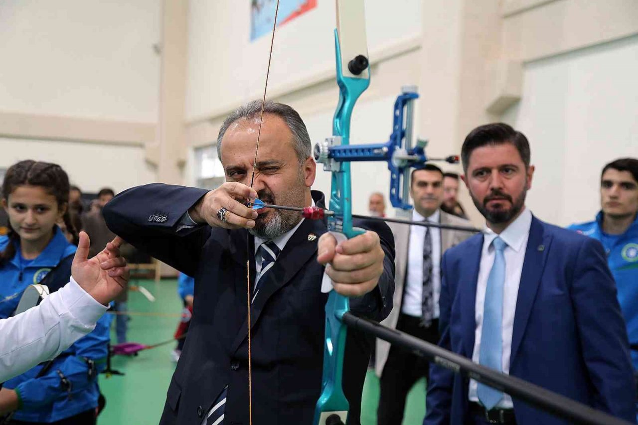 Sporun kalbine okçuluk salonu