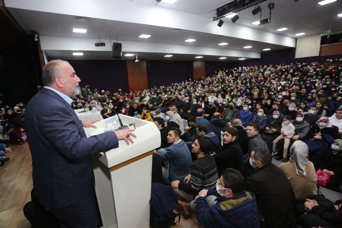 "Canik 2023 Kültür ve Sanat Sezonu" Nurullah Genç’le açılıyor.