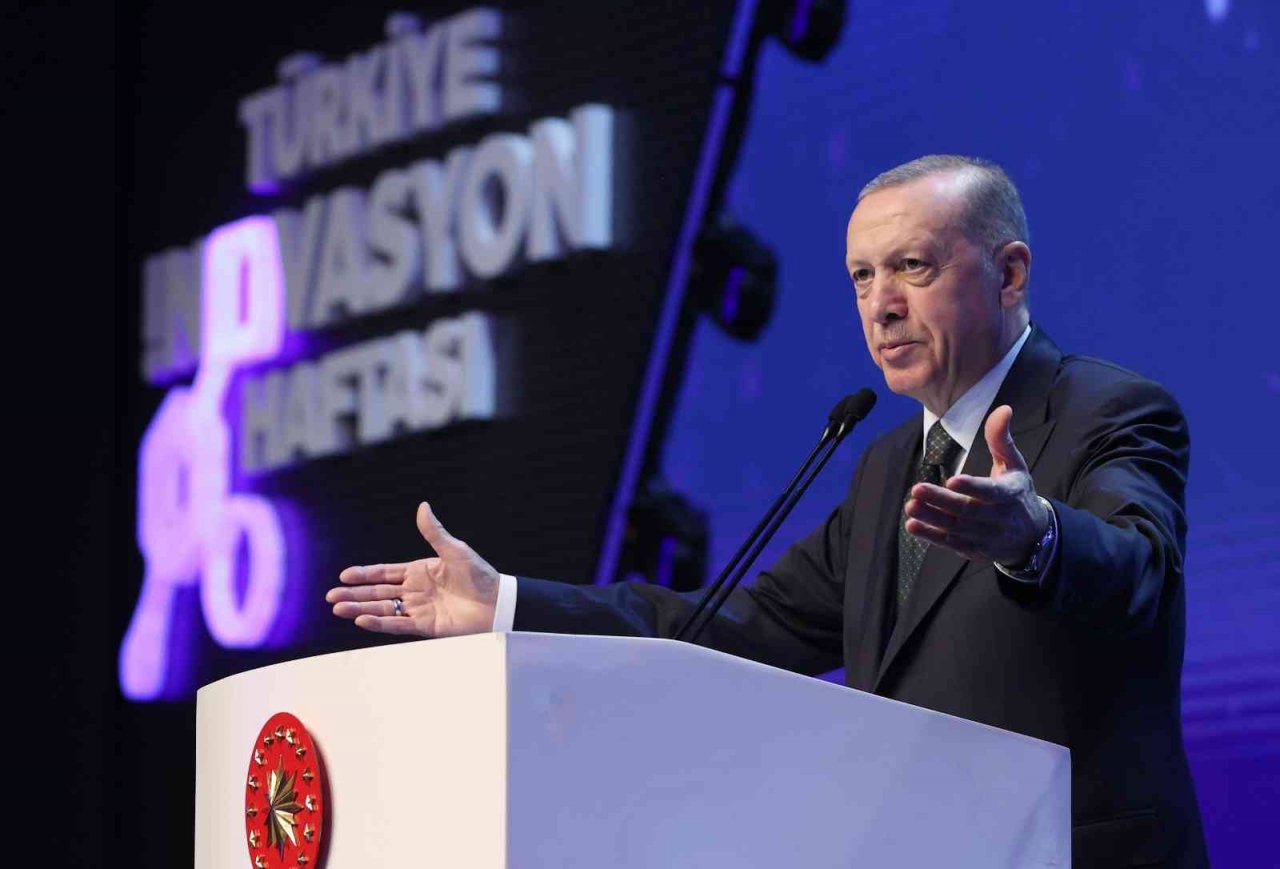 Cumhurbaşkanı Erdoğan’dan Kılıçdaroğlu’na ’TOGG’ tepkisi: "Hamburger burada çok ama TOGG yok"