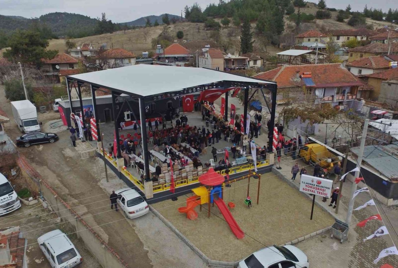 Honaz Belediyesi, Yokuşbaşı sakinlerinin sosyal tesis sorununu çözdü