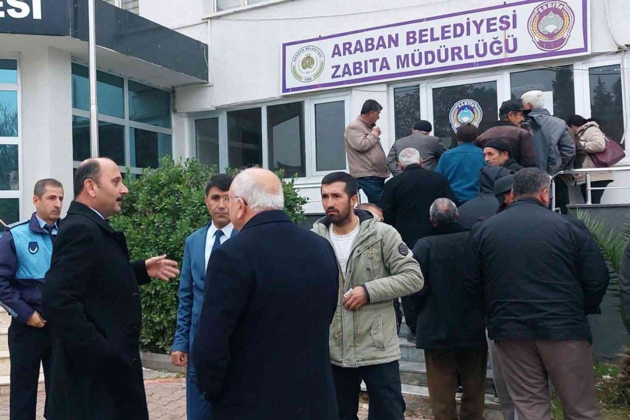 Araban’da 2 bin 522 çiftçi mazot desteğinden faydalanıyor