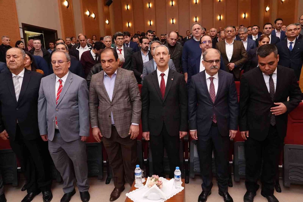 Hatay MKÜ Rektörlüğüne atanan Prof. Dr. Eren görevi devraldı