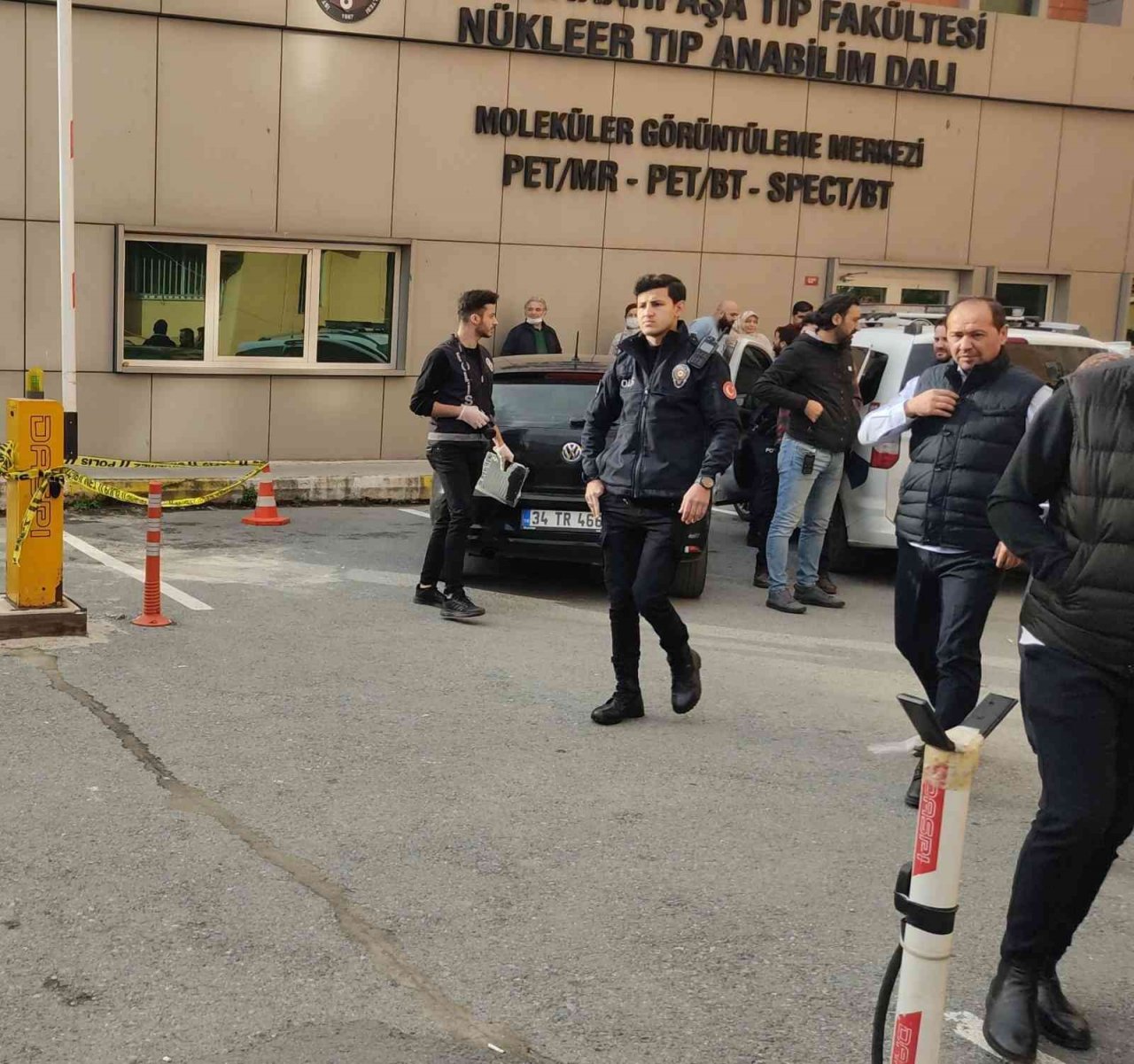 Cerrahpaşa Tıp Fakültesi’nde park tartışmasında sivil polis memuru ateş açtı: 1 yaralı
