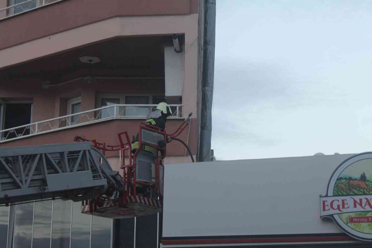 İş yerinde yangın paniği