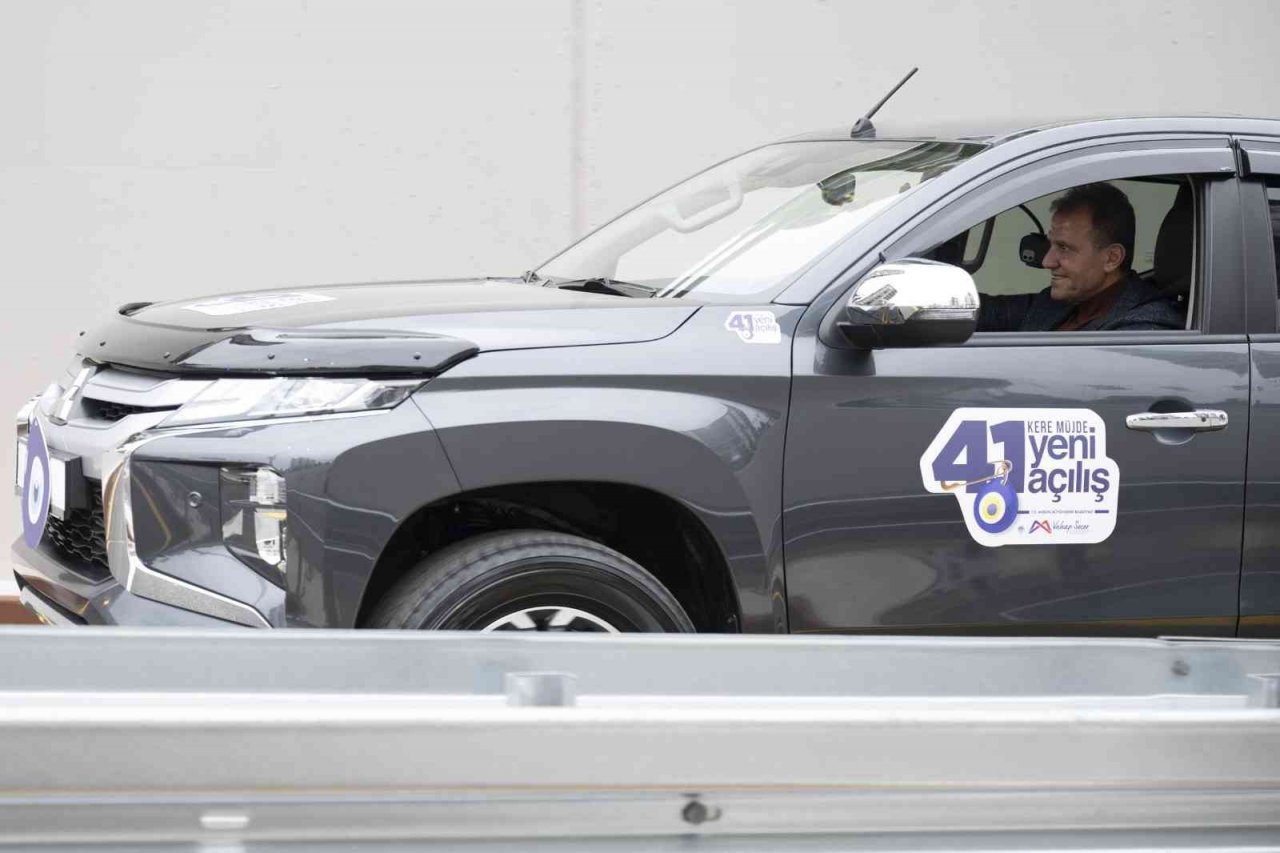 Mersin’de dikenli yol alt geçidi açıldı