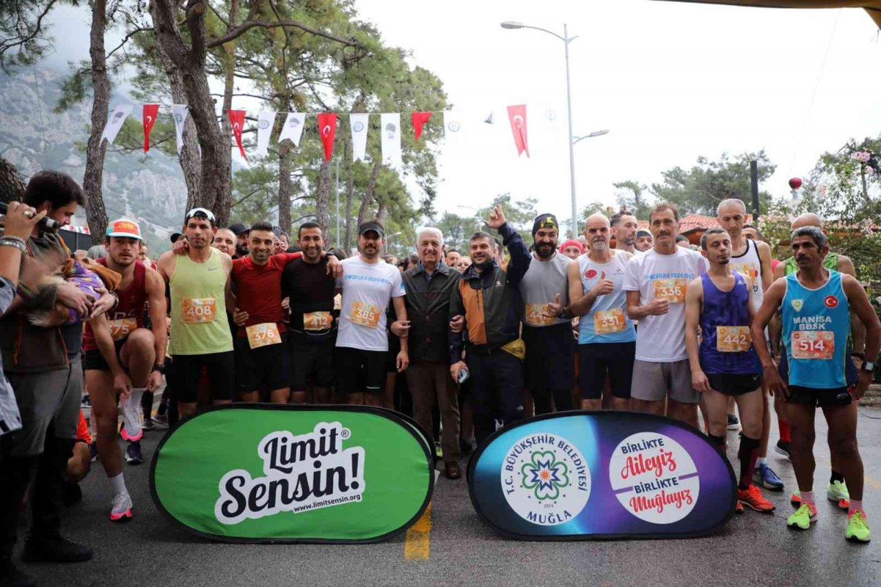 Uluslararası Gökova yarı maratonunun ilki düzenlendi