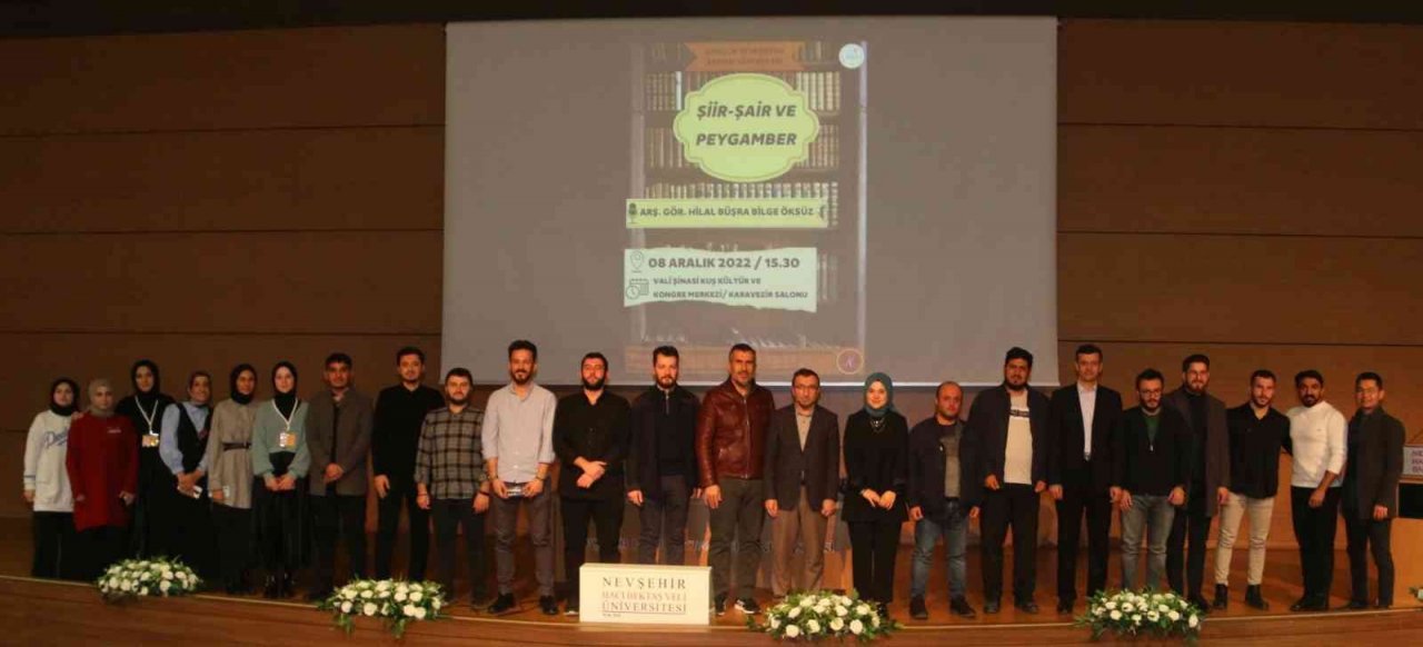 NEVÜ’de ’Şiir-Şair ve Peygamber’ konulu söyleşi düzenlendi