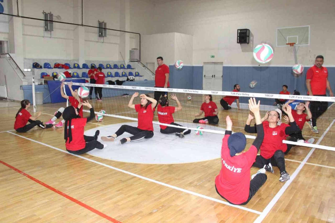 Oturarak Voleybol Kadın A Milli Takımı, Karaman kampını tamamladı