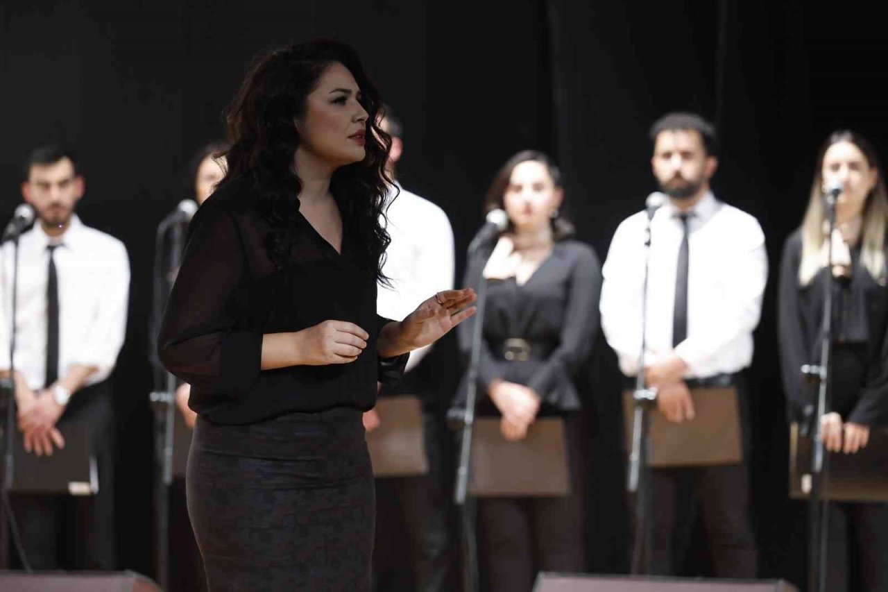 Sultangazi’de Aşık Veysel Müzikali