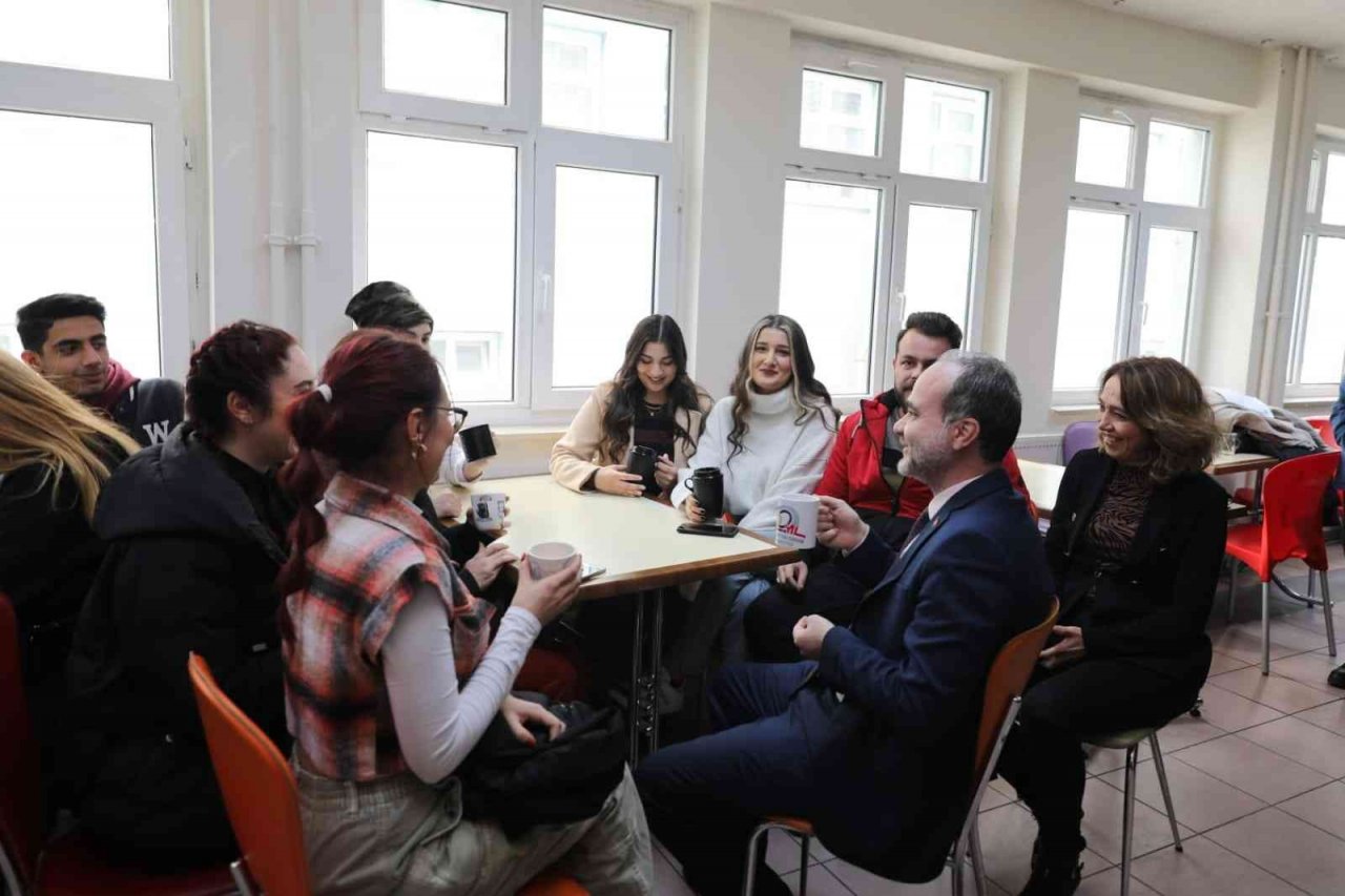 Karton bardak kullanmayan öğrenciler içeceklerini indirimli alacak