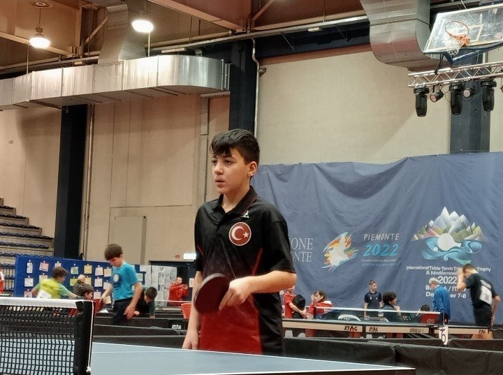 Kocasinan’ın milli sporcusu Kenan Eren Kahraman, Avrupa’da tarih yazdı