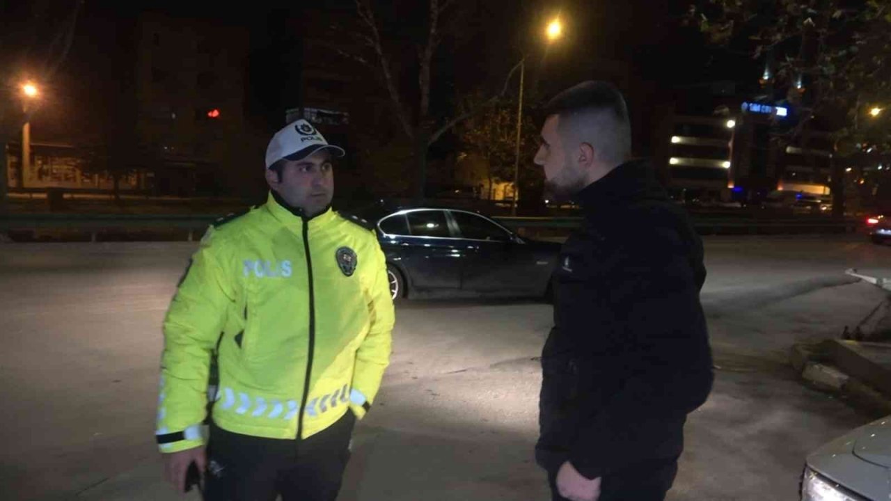 Uygulama noktasından kaçtı çıkmaz sokakta yakalandı, ehliyetine el konuldu