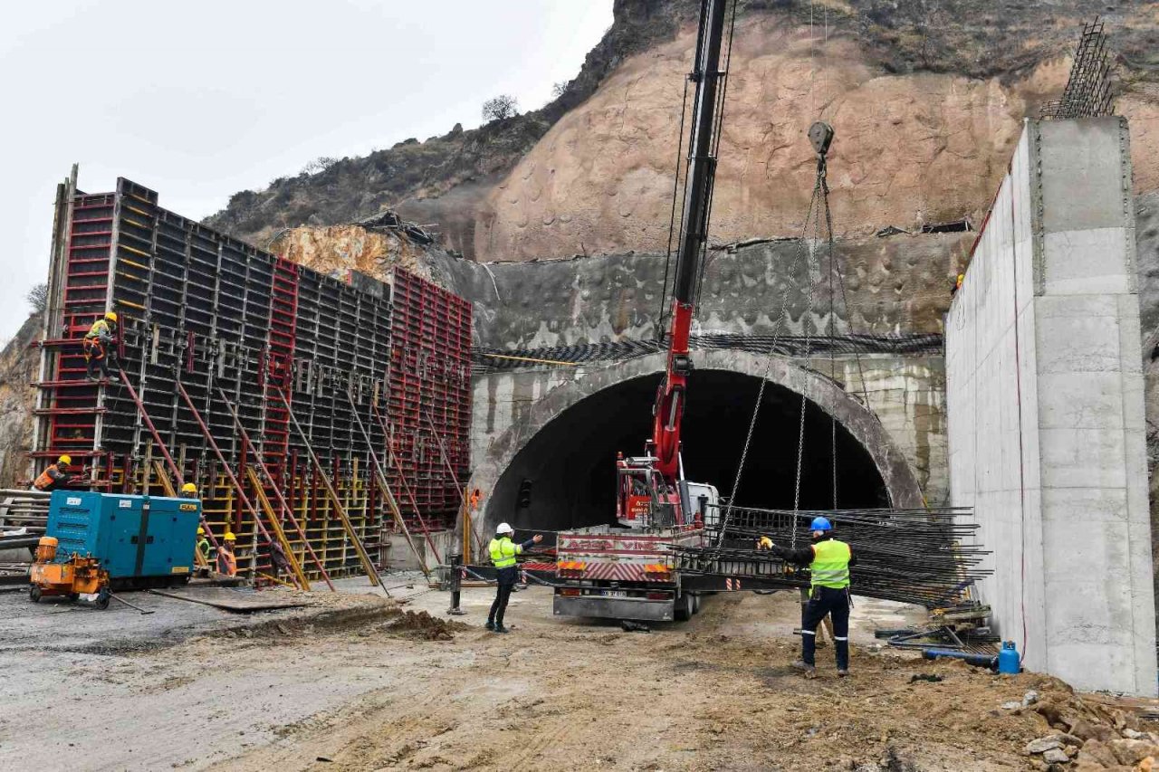 Kuzey Ankara Tüneli’ndeki çalışmaların ilk etabı tamamlanıyor
