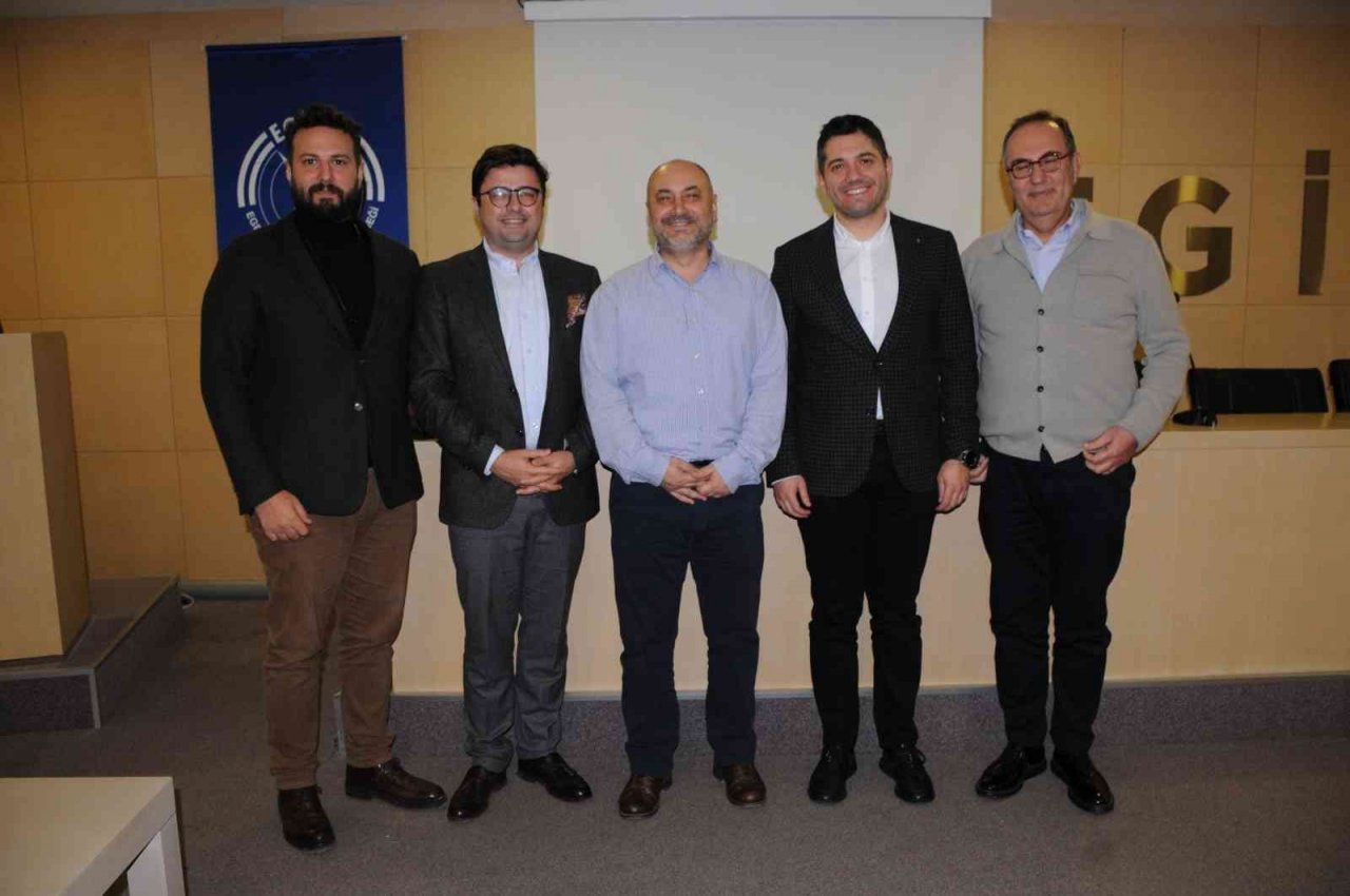 EGİAD, ekonomiyi masaya yatırdı