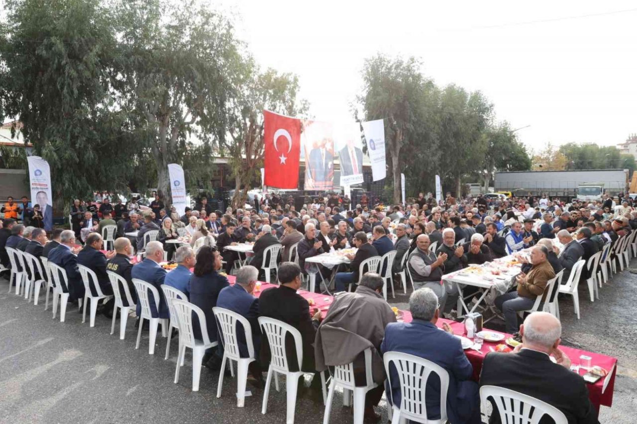 Alanya Toptancı Hali’nde yeni sezon törenle başladı