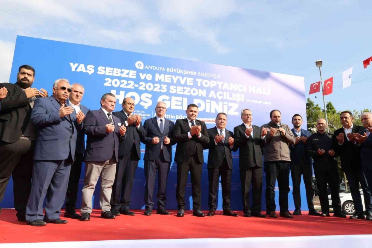 Alanya Toptancı Hali’nde yeni sezon törenle başladı