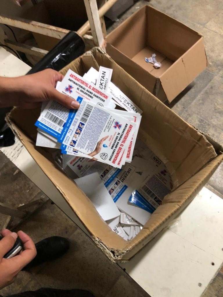 İstanbul merkezli 6 ilde sahte alkol operasyonu: 18 gözaltı