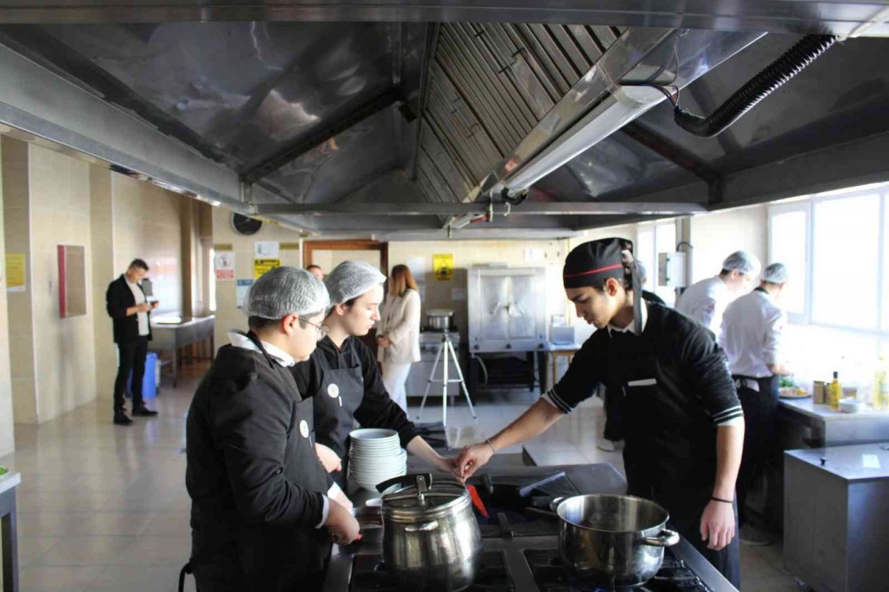 Önce yaptılar, sonra servis ettiler