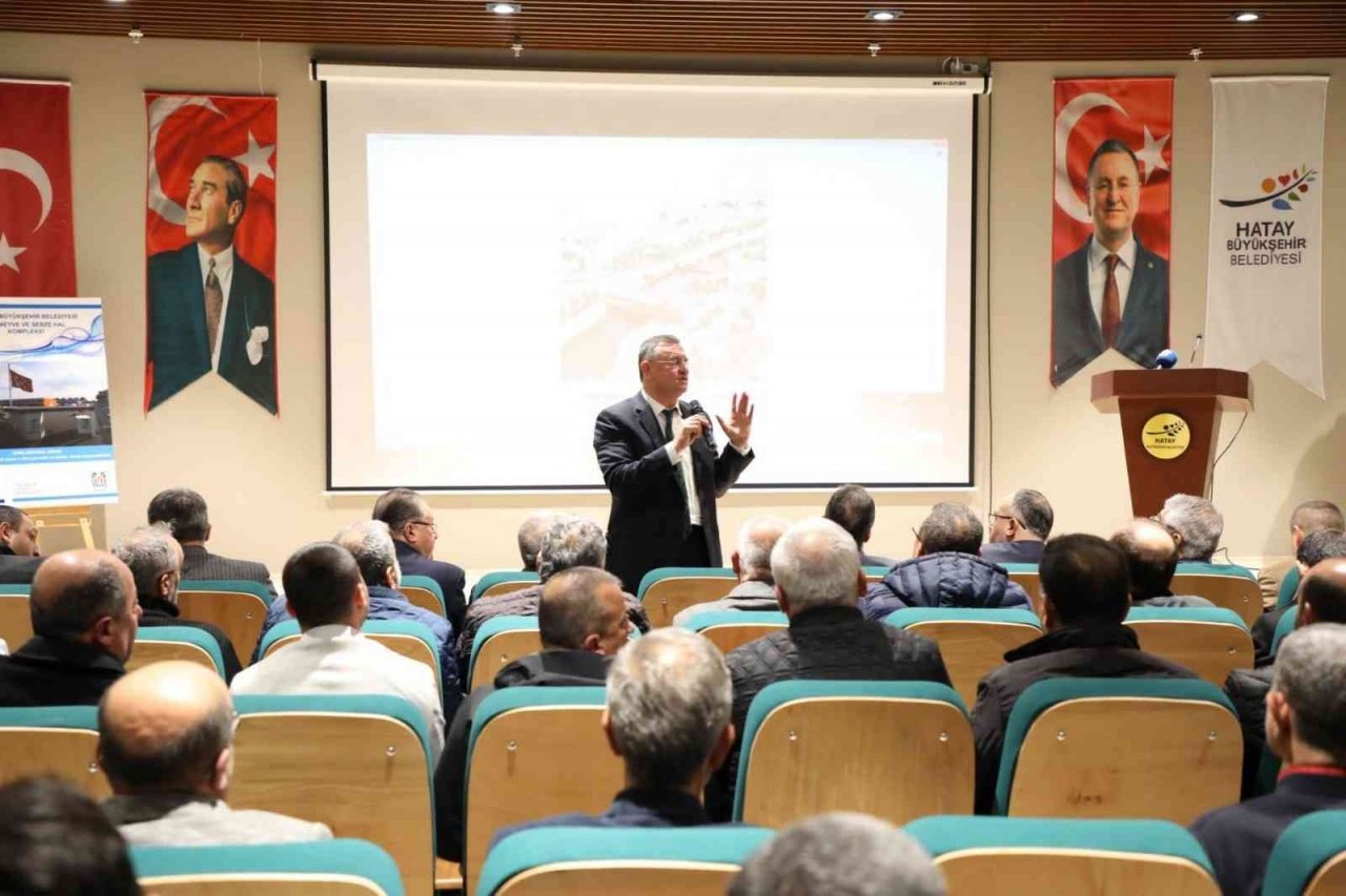 Hatay’ın yeni sebze ve meyve halinin tanıtım toplantısı yapıldı