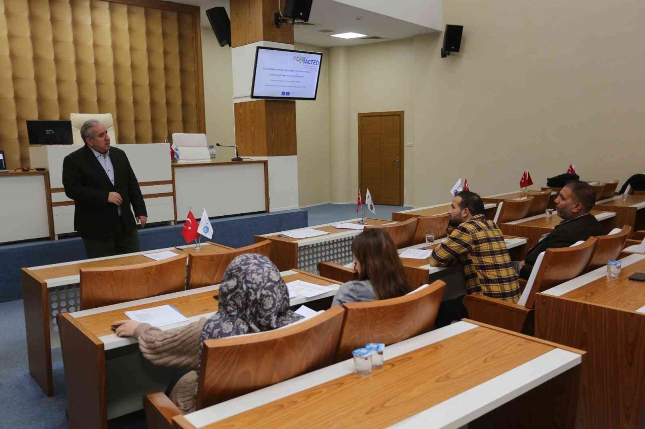 Başkan Sandıkçı: “Roman kardeşlerimize yönelik örnek projeleri hayata geçirdik”