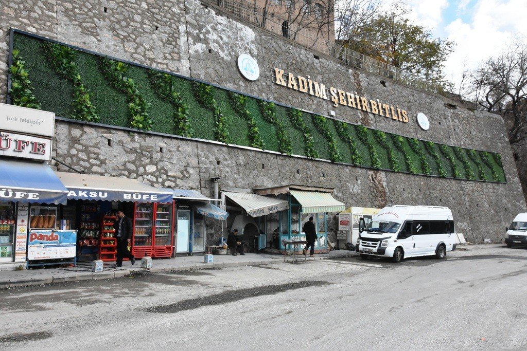 Bitlis’te tarihi köprülerin restorasyonu tamamlandı