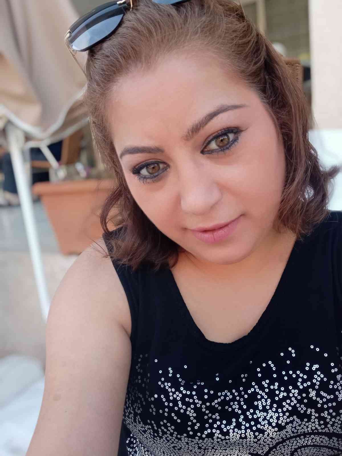 Bir çocuk annesi kadın evinde ölü bulundu