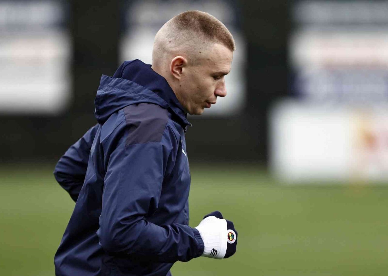 Fenerbahçe hazırlıklarına devam etti