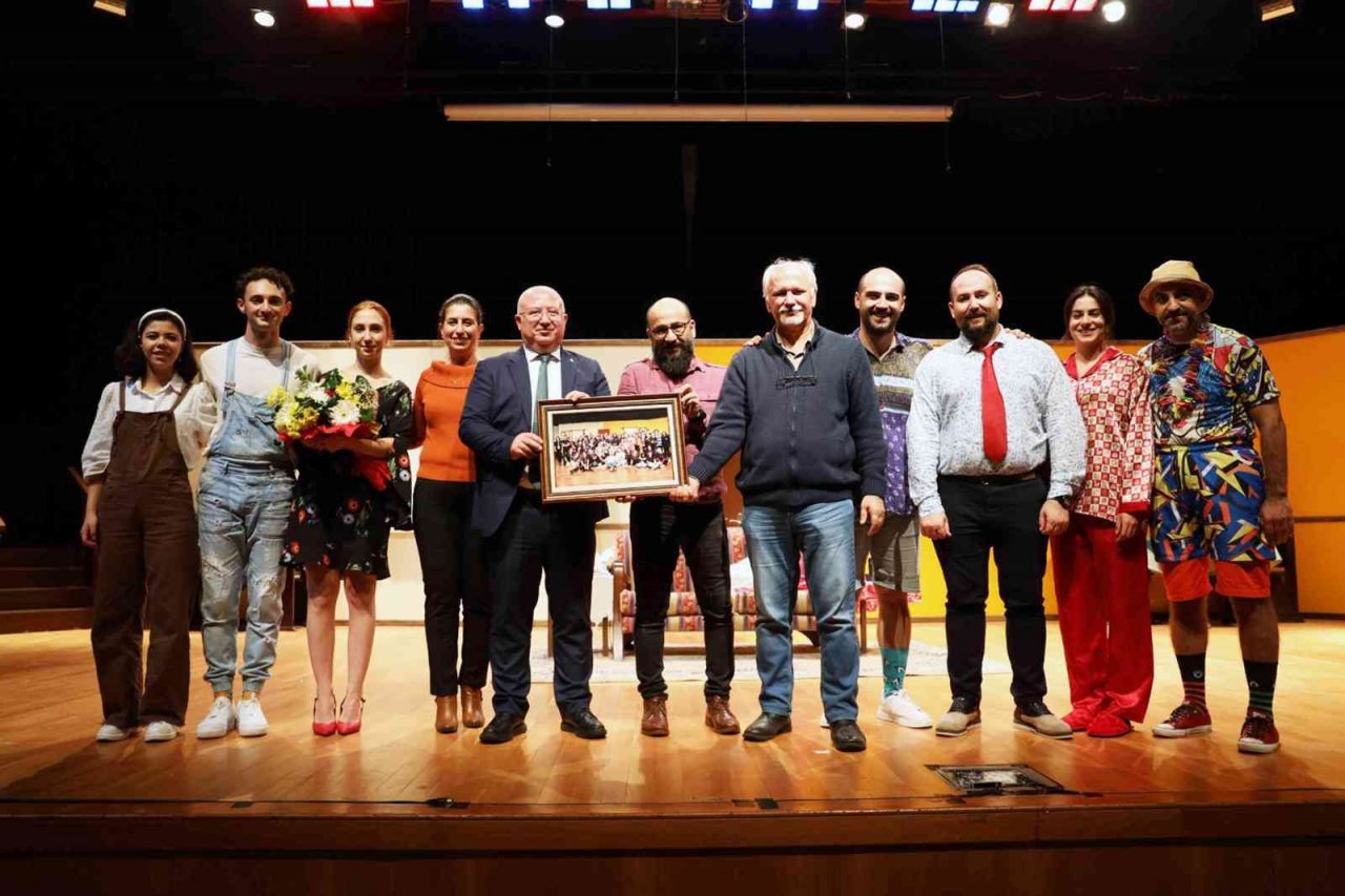 ‘Hangisi Babası’ izleyenleri kahkahaya boğdu