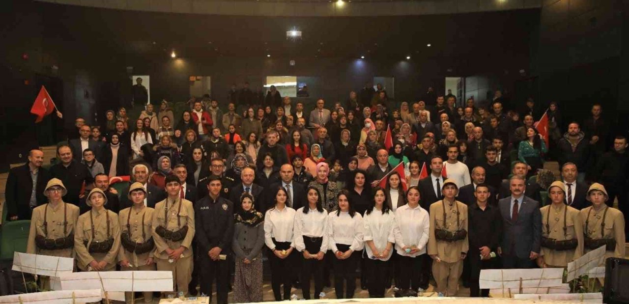 Şehit ailelerinden şiir gecesi