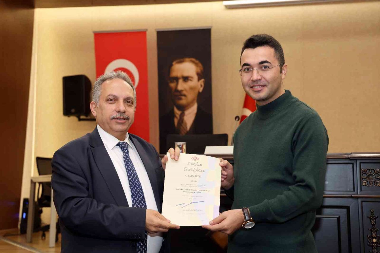 Başkan Yalçın: “Kurumsallaşmış bir belediye olarak personelimizle gurur duyuyorum”