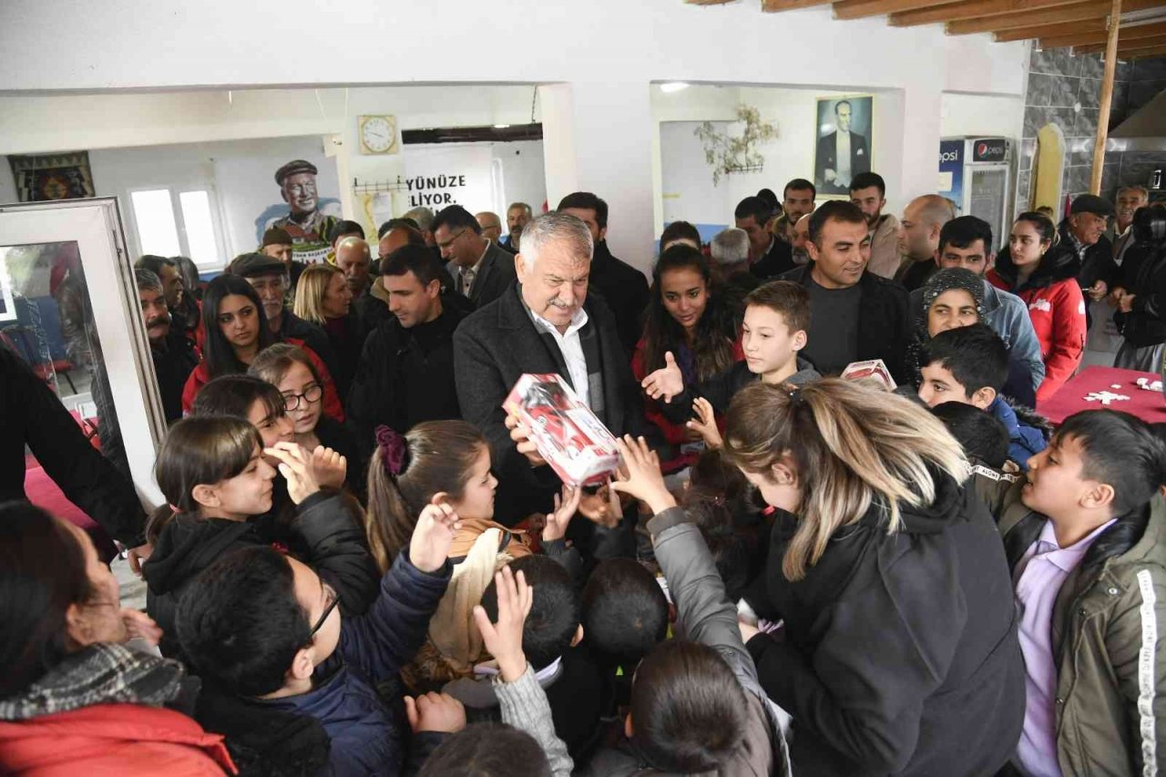 Başkan Karalar: "Adana’yı çok daha güçlü yapmayı hedefliyoruz"