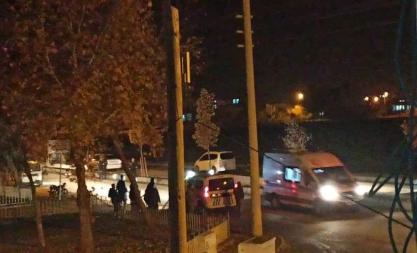 Adres sorduğu şahıs tarafından silahlı saldırıya uğrayan kişi yaralandı