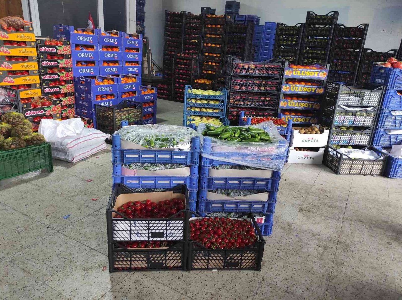 Antalya’da yaşanan sel, İstanbul’da hâli vurdu