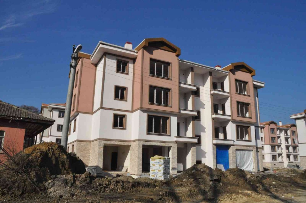 Taşkesti beldesinde yapılan TOKİ’lerde sona gelindi