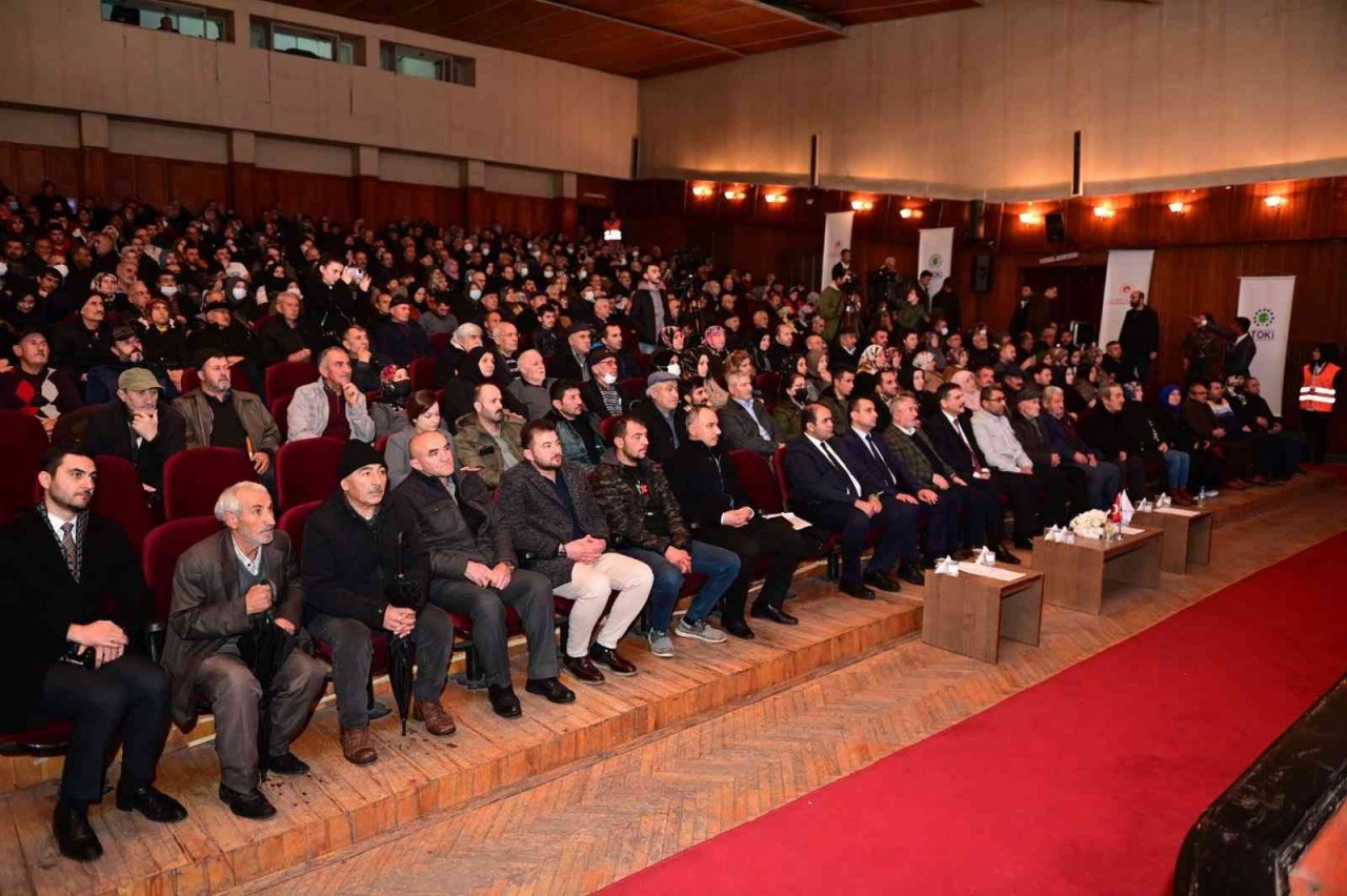 Çorum’da TOKİ çekilişi heyecanı