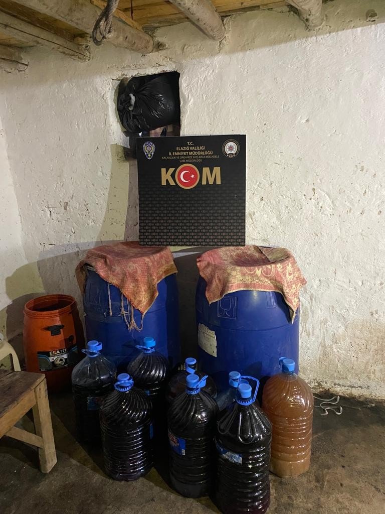 Elazığ’da yılbaşı öncesi sahte içki operasyonu: 4 gözaltı