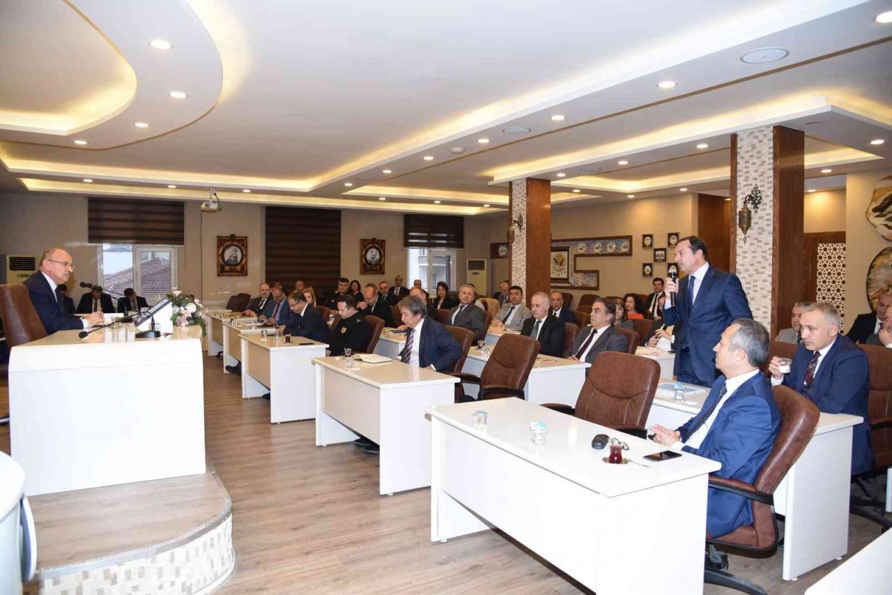 Manisa’da kamu hizmetlerindeki son durum ele alındı