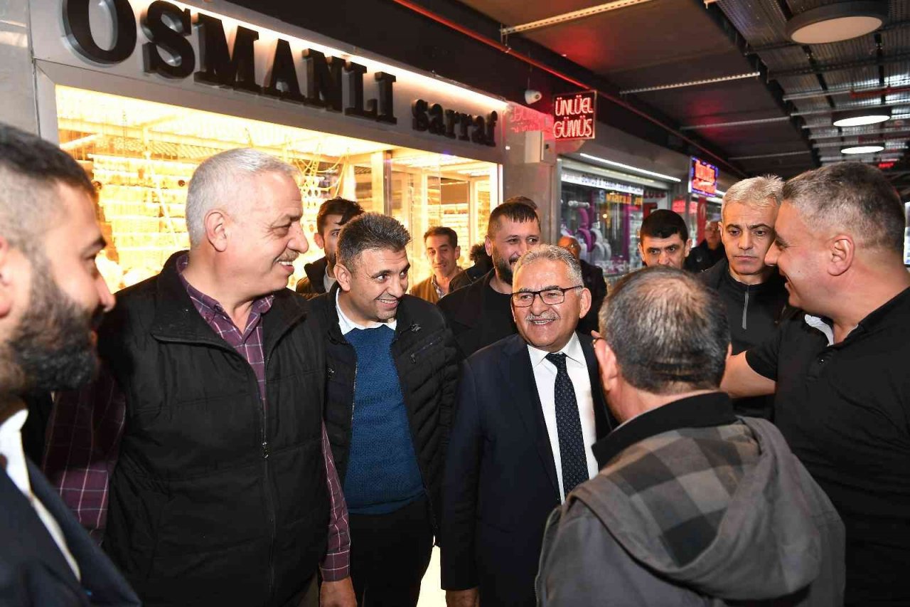 Başkan Büyükkılıç’tan esnaf ziyareti