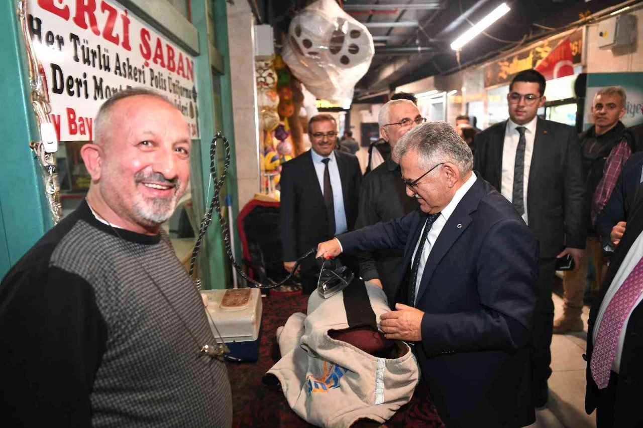 Başkan Büyükkılıç’tan esnaf ziyareti